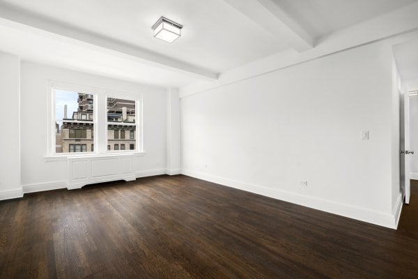 1085PA_8A_PrimaryBedroom2