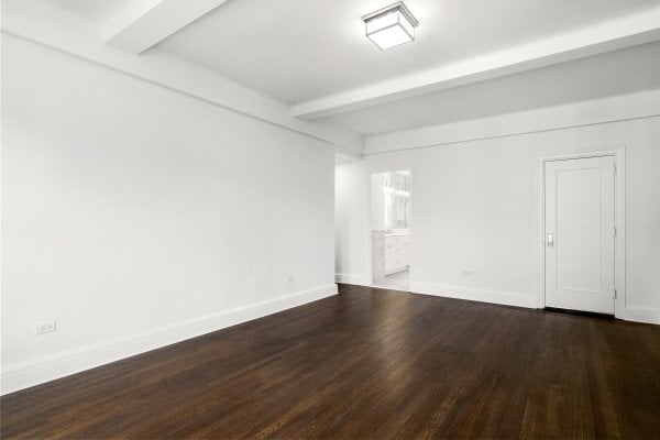 1085PA_8A_PrimaryBedroom