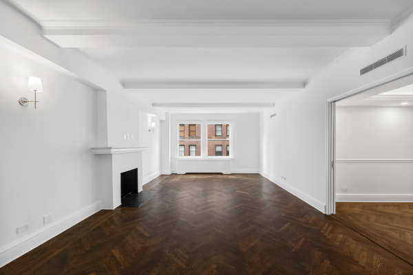 1085 Park Avenue 3B Living Room