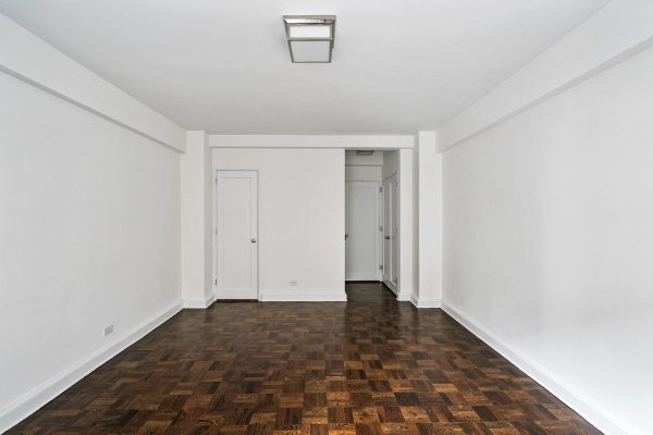 - bedroom closet space upper east side renovated central park walnut floors