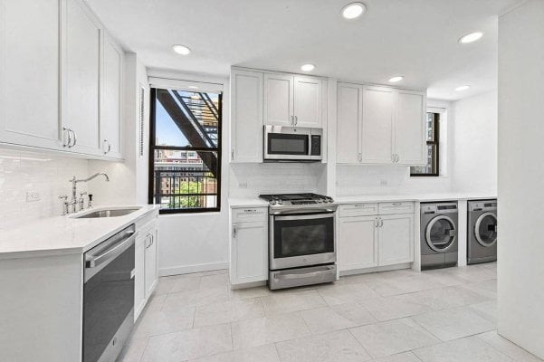 10c kitchen appliances 1085 park ave nyc