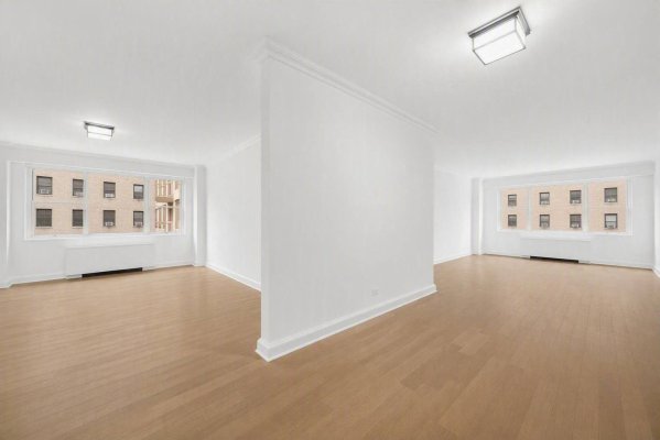 10M - Photo 4