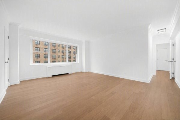 10M - Photo 7