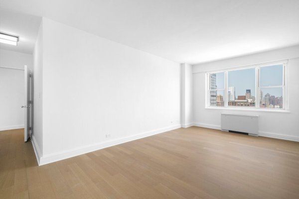 30B - Photo 12