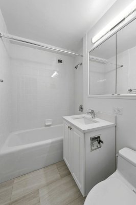 Luxury Renovated Bathroom Midtown East
