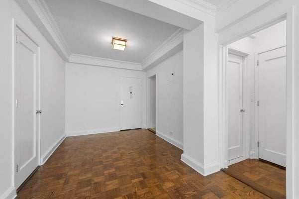 Entry Foyer Murray Hill Upgraded Luxury