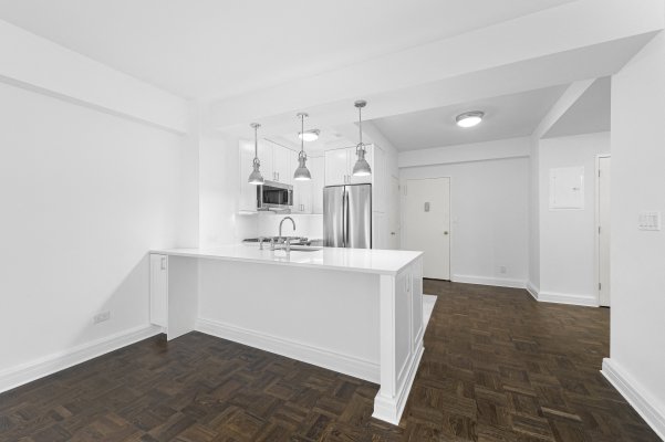 Luxury Gourmet Kitchen