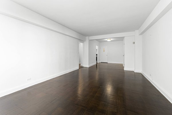 Living/Entrance