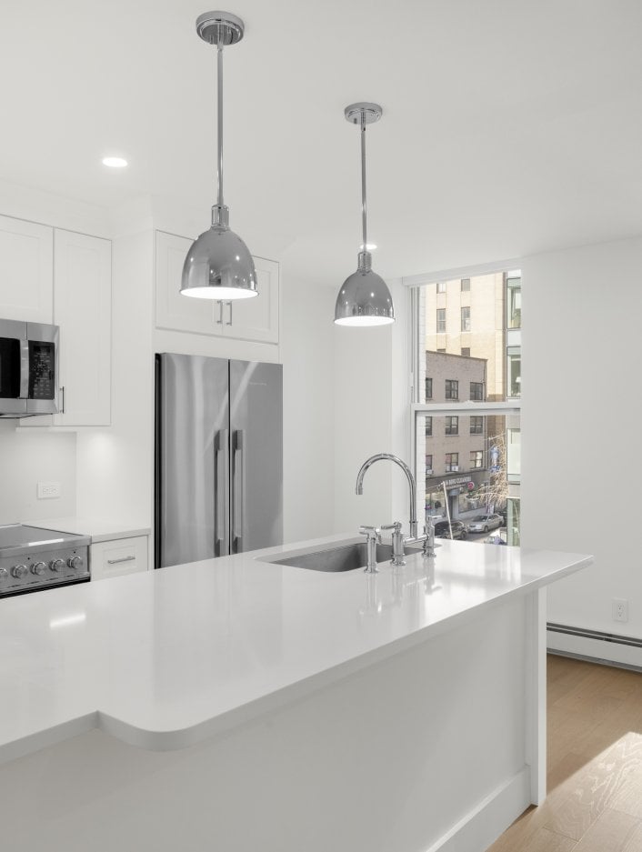 1070 2nd Avenue Kitchen