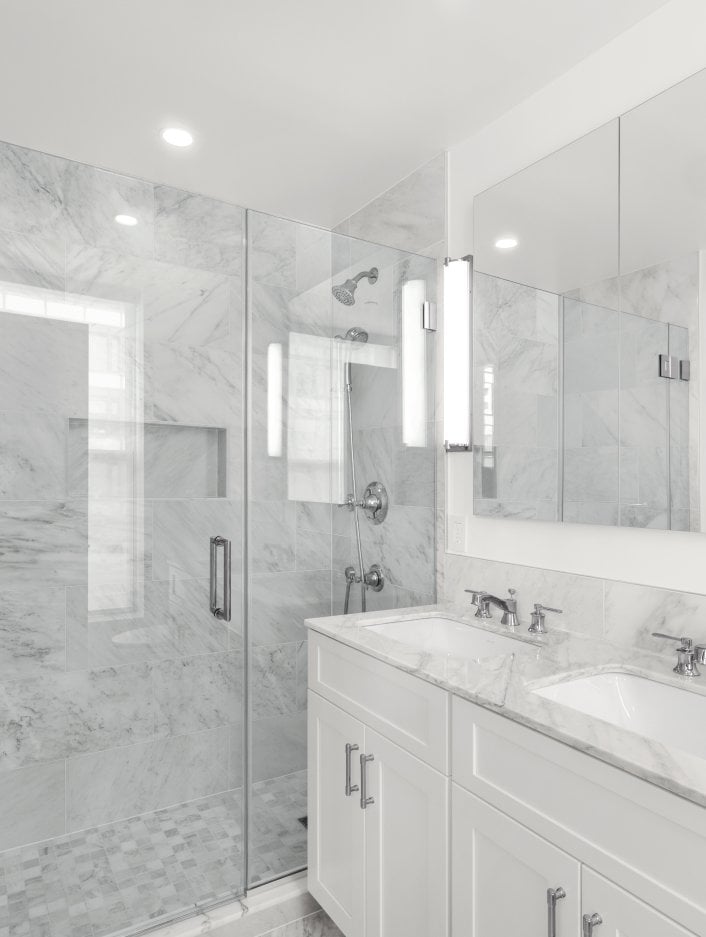 1070 2nd Avenue Bathroom