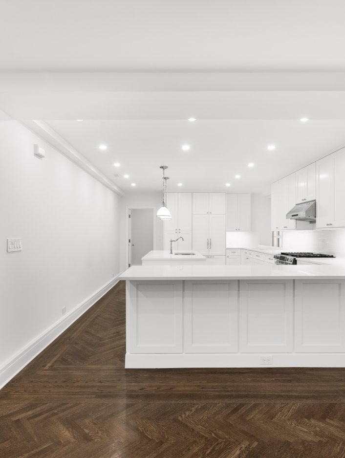 241CPW - Kitchen
